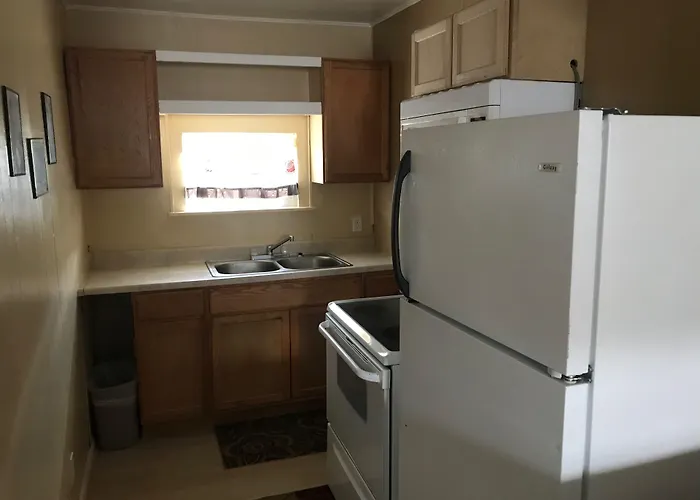 Motel Economy Guest Village