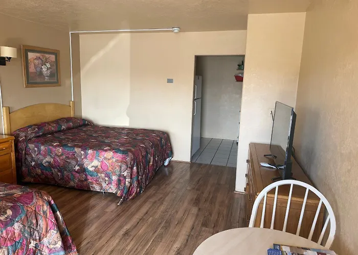 Economy Guest Village