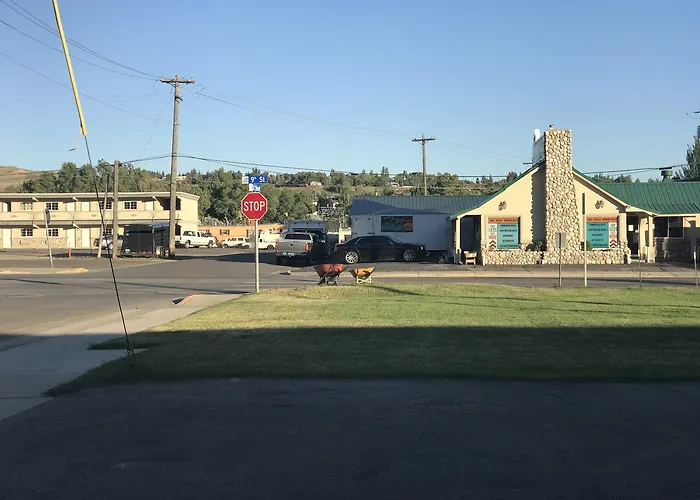 Economy Guest Village 2* Rock Springs