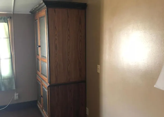 Motel Economy Guest Village